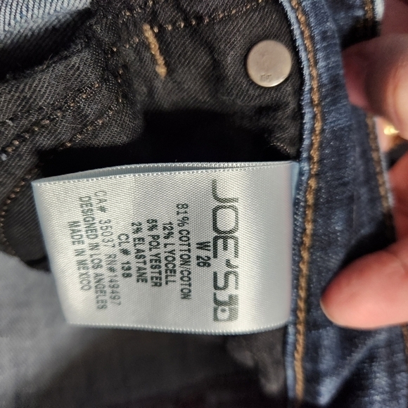 Joe's Jeans - Picture 9 of 9